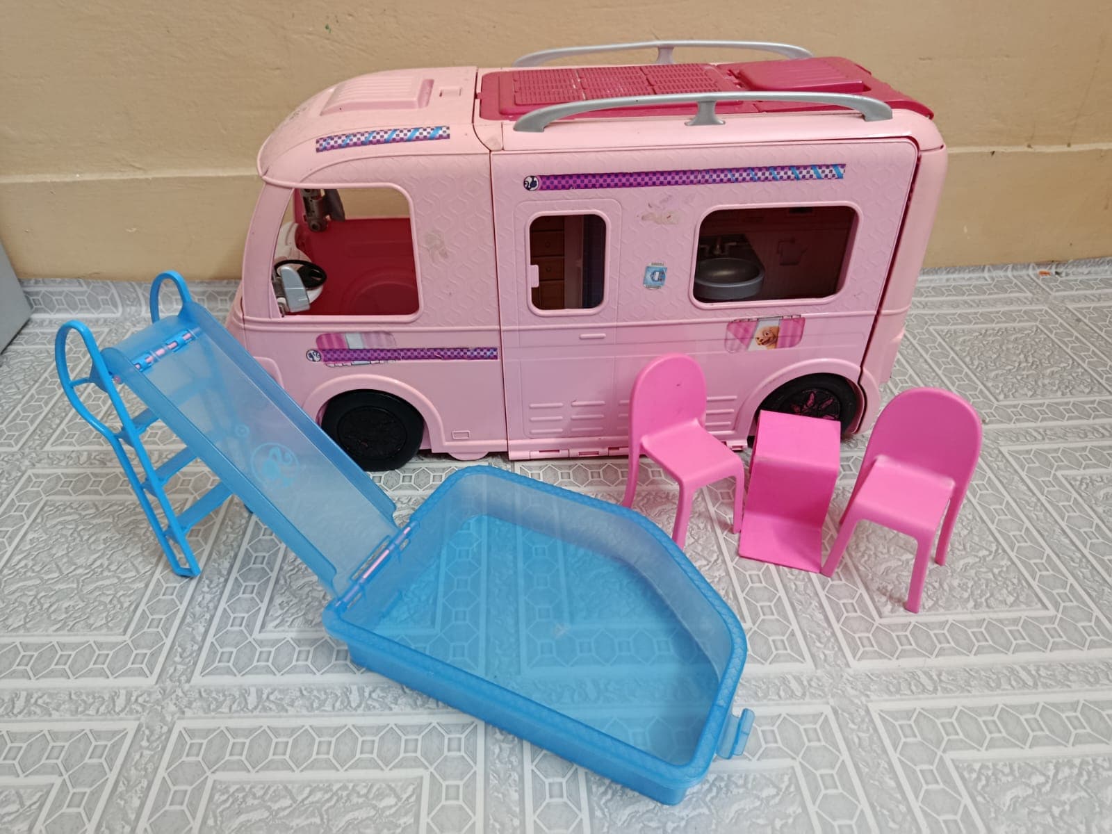 Mattel Barbie Dream Camper Playset