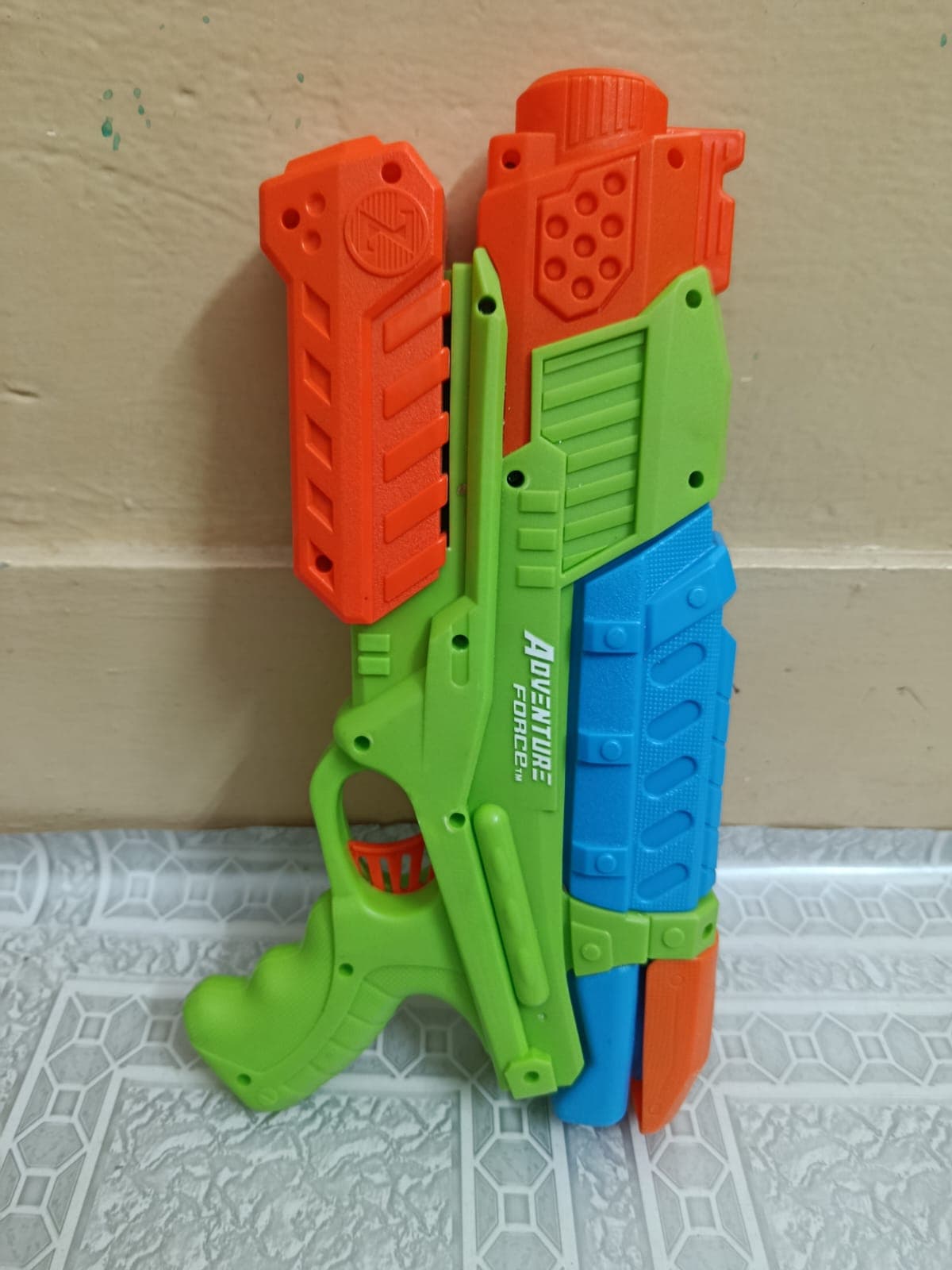 Water Blaster Bundle – Nerf Super Soaker Hydro Frenzy + Adventure Force Water Blaster