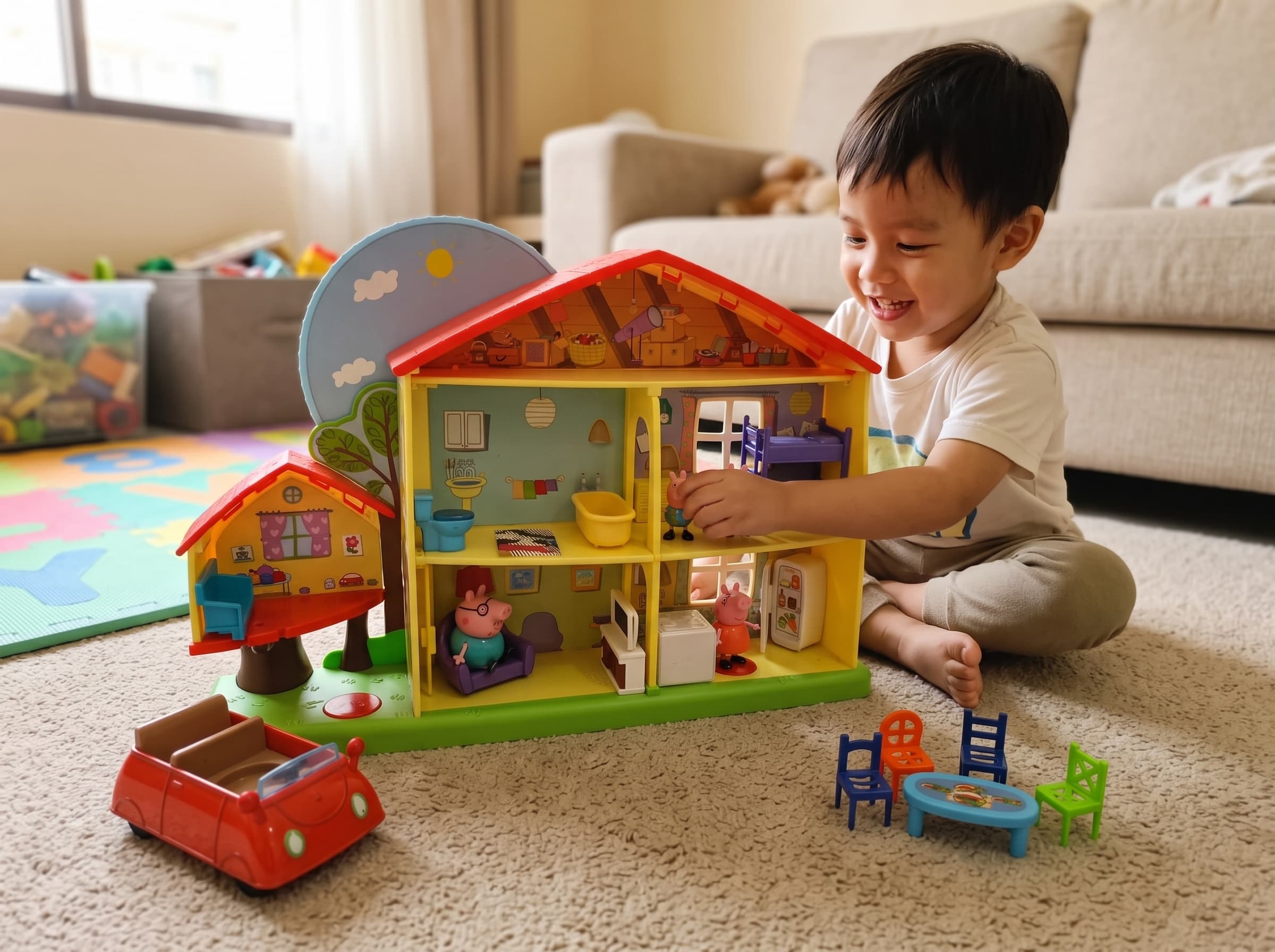 Pre-loved Hasbro Peppa Pig: Peppa's Playtime to Bedtime Hous